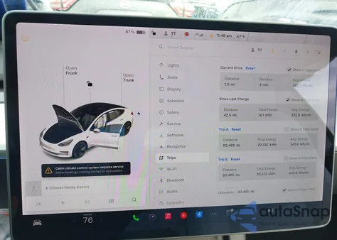 2021 Tesla Model 3 Standard Range Plus Rear-Wheel Drive z USA, uszkodzony, nr VIN 5YJ3E1EA0MF853818